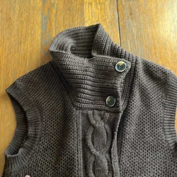 Eddie Bauer sweater vest buttoned collar size small wool blend coco brown cable - Picture 7 of 11